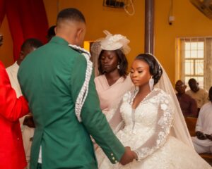 Photo wedding guest attire